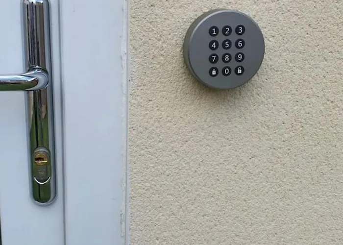 The Annex Apartment *